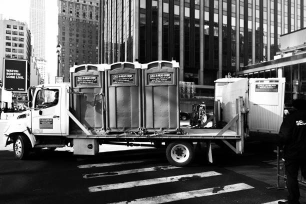 Best Best portable toilet rental  in De Queen, AR